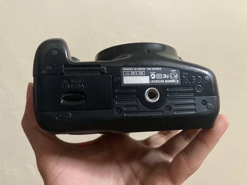 Canon 1100D Button not working 4