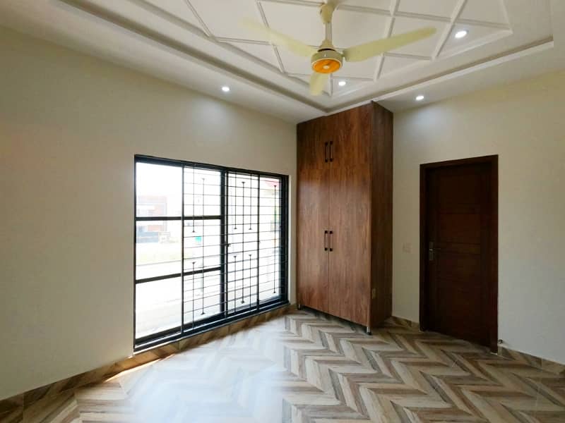 In Paragon City - Imperial 2 Block 5 Marla House For Sale 18