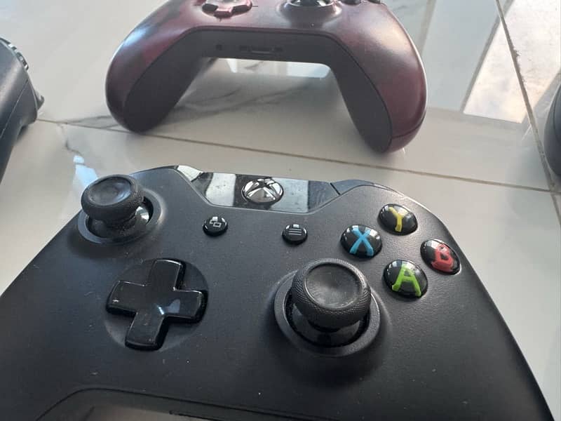 Xbox One Original Controllers for Sale 6