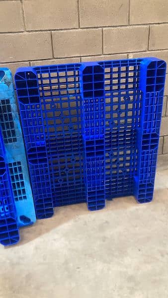 plastic pallets & wooden pallets 5