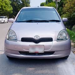 Toyota Vitz 2000 0