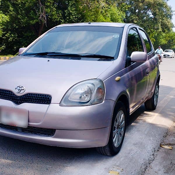 Toyota Vitz 2000 2