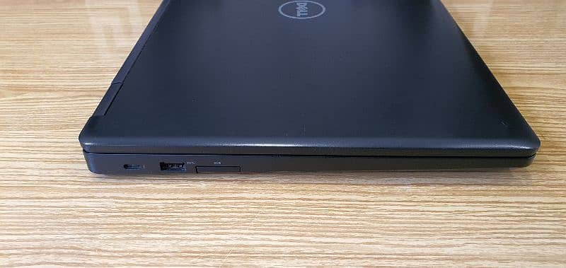 Dell Latitude 5580 Core i7 7th Generation 2Gb GPU 10