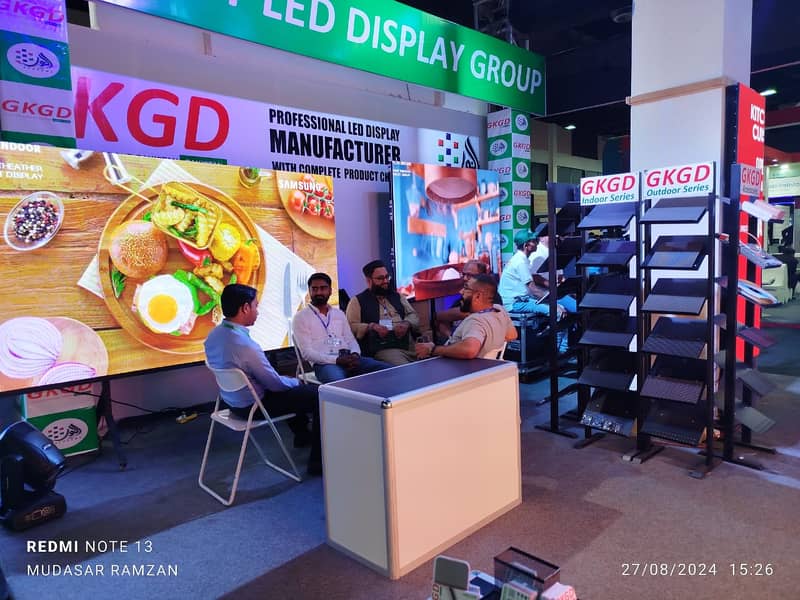 Indoor SMD Screens | Outdoor SMD Screens | SMD LED Video Walls 1