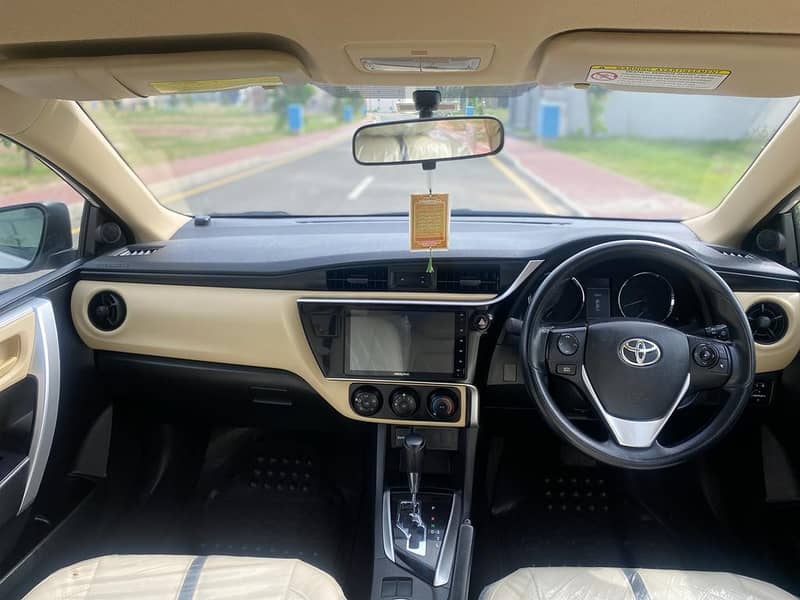 Toyota Corolla Altis 2019 11