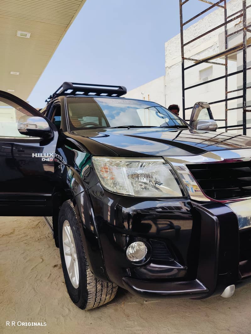 *Toyota Hilux Vigo Champ GX 2015 13