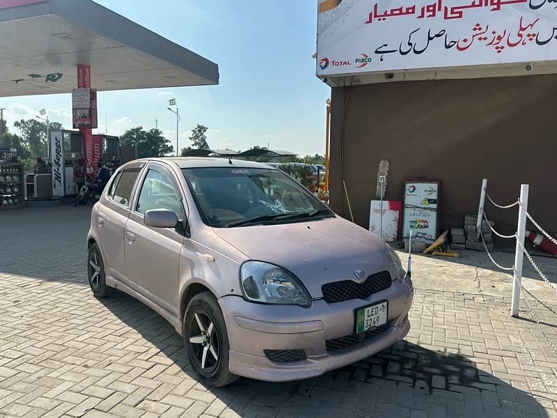 Toyota Vitz 2001 0