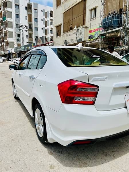 Honda City Aspire 2021 Automatic 1.5 Top of the line 3