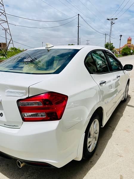 Honda City Aspire 2021 Automatic 1.5 Top of the line 4