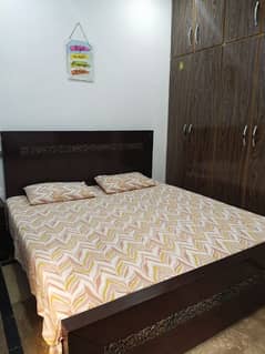 Bed set with out mattress