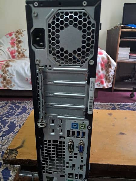 i3 4th Gen HP Desktop PC 1