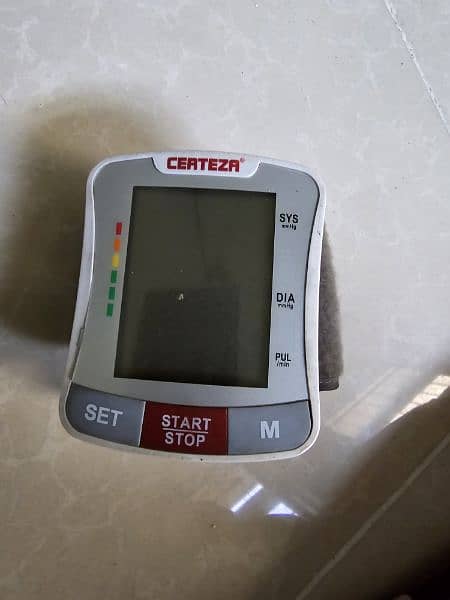 Certeza Blood Pressure Monitor 0