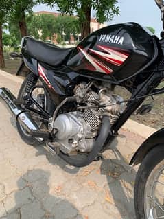 YB 125Z YAMAHA