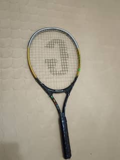 Tennis racket 0