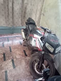 Suzuki GS 150