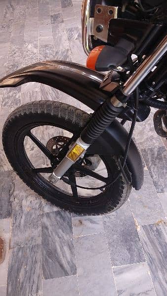 Yamaha ybr125g 2