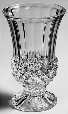 Very Pretty 100% Pure  Crystal Vase From UK