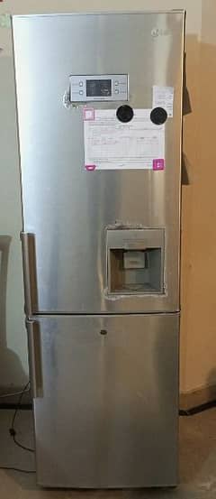 LG fridge GR-F419 BSQ used in running condition