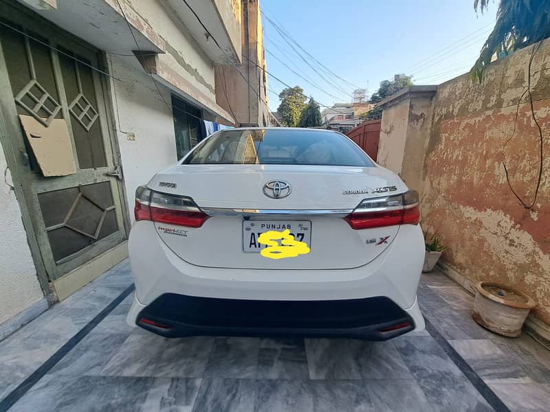 Toyota Corolla Altis 2021 1.6 X Automatic 3