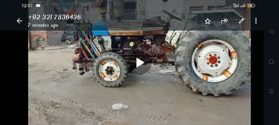 tractor trali