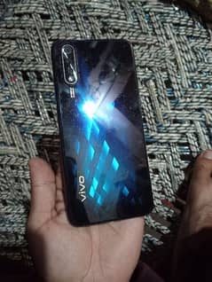 Vivo S1 4GB / 128GB