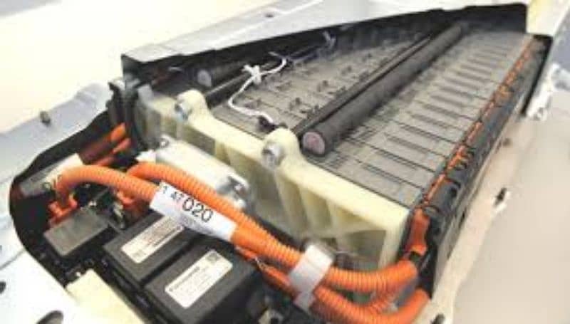 Toyota Prius Aqua Hybrid Battery - Abs Unit System Maintenance 2