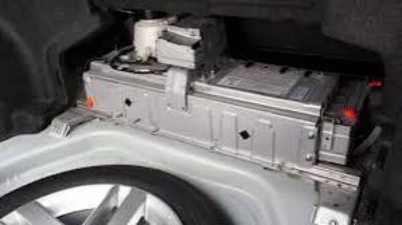 Toyota Prius Aqua Hybrid Battery - Abs Unit System Maintenance 4