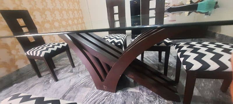 Dining Table For sale 6 Seater\ 6 chairs dining table\glass top dining 5