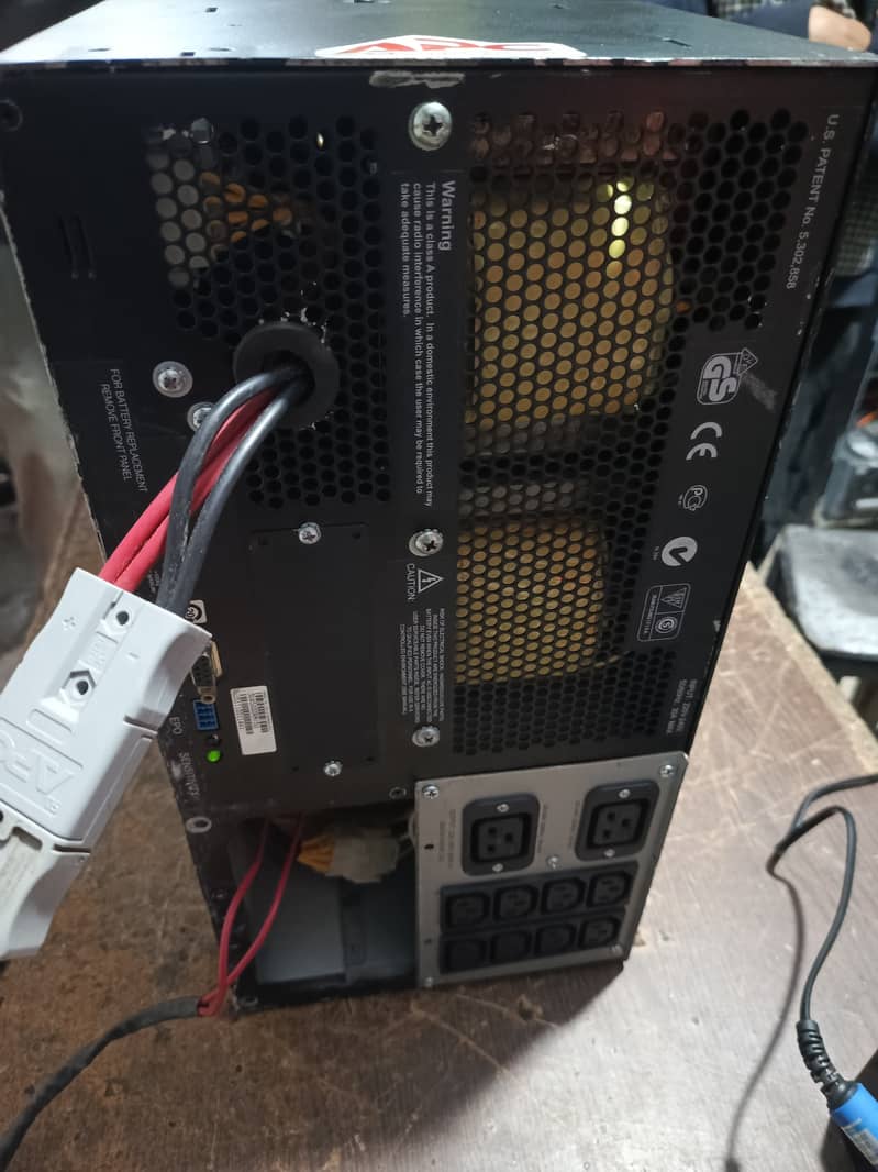 apc ups cs 650va for computer,cctv, games and other devisec backup 4