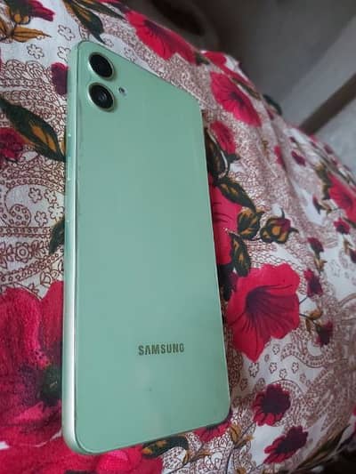Samsung a05 4/128 box opne