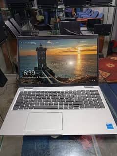 Dell latitude 5520 Core i5 11th Gen