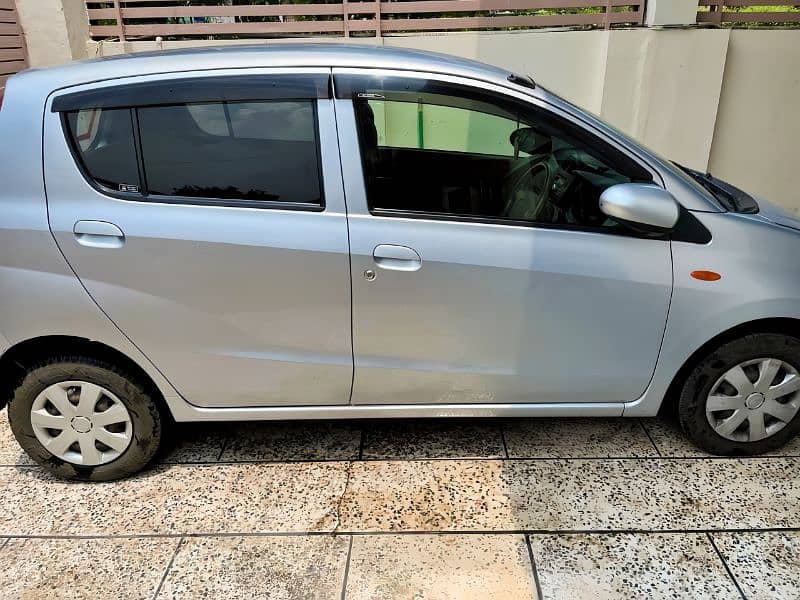 Daihatsu Mira 2014 1