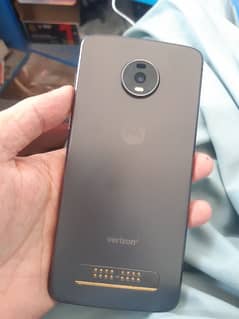 Moto z4 NoN Pta 4/128 good condition