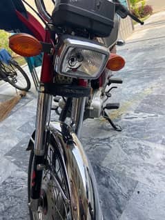 Honda 125 new condition gift for user