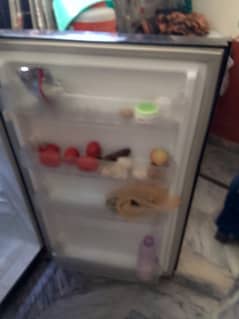 pel refrigerator Full size For sale