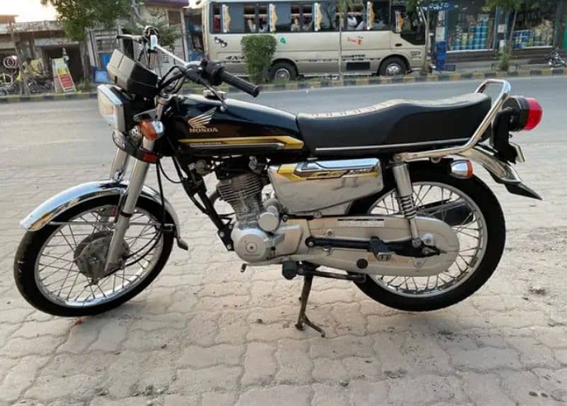 Honda 125 special edition 10