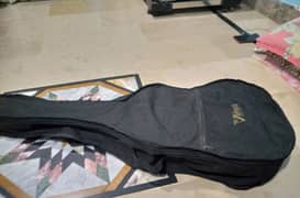 Guitar he koi fault nhi he new bag bhi he iska