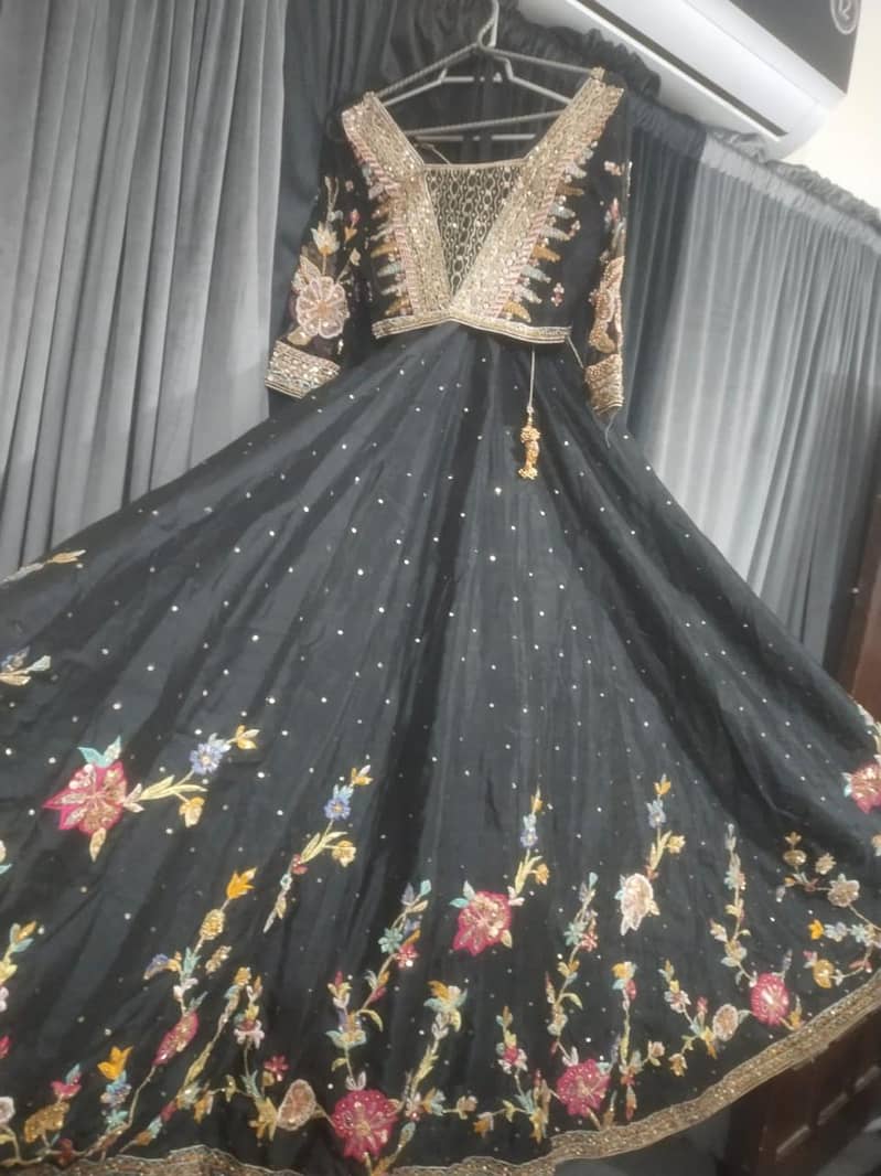 Mehndi Dress / mehndi / Mehndi dress for sale / wedding dress for sale 11