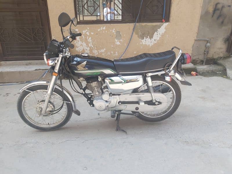 Urgent Sale CG 125 Special Edition 3