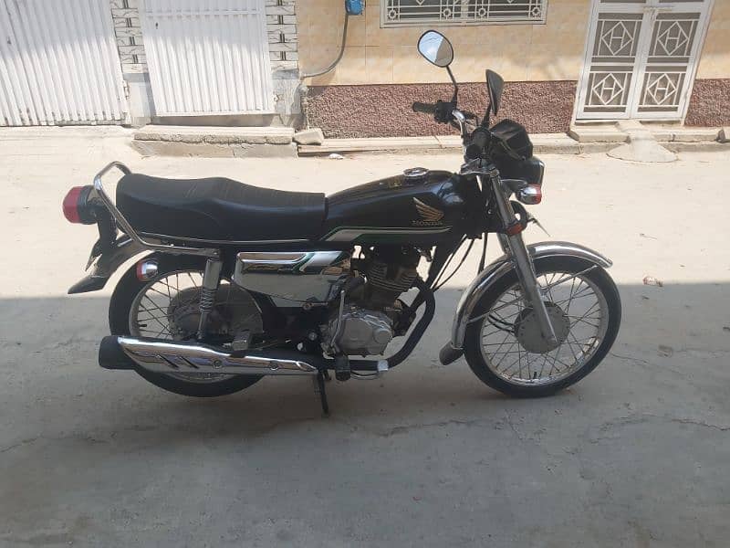 Urgent Sale CG 125 Special Edition 5