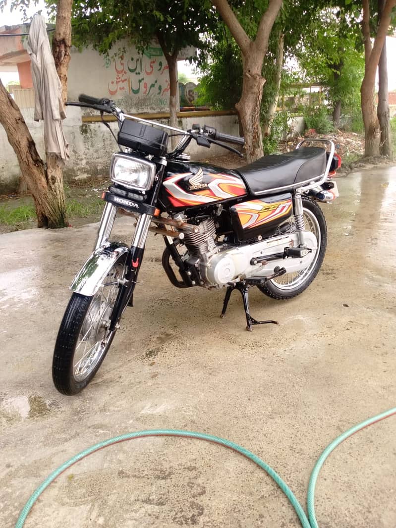 Honda CG 125 2022 4