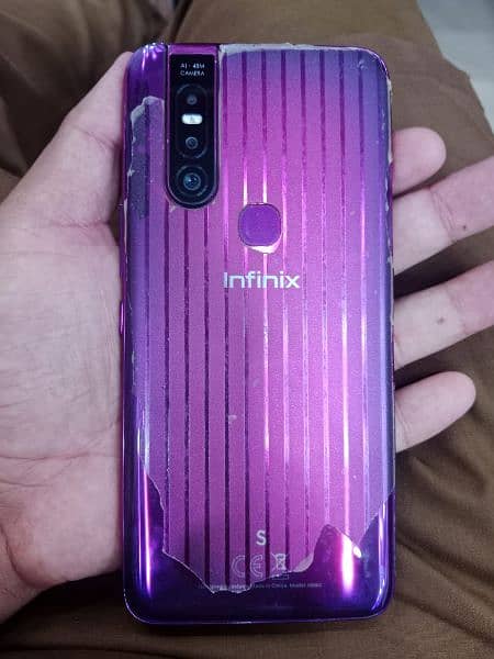 Infinix S5 PRO 0