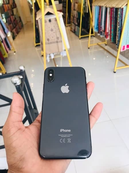 iPhone XS Non PTA 3