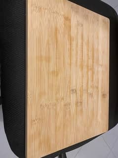 selling cutting boards and wood dishes