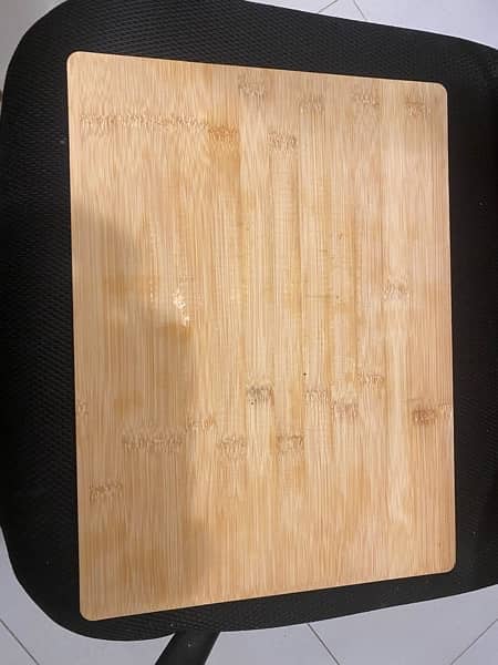 selling cutting boards and wood dishes 1