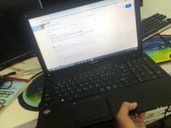 Toshiba laptop 4gb ram -512 hard 0