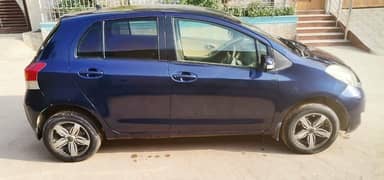 Toyota Vitz 2009/2012 0