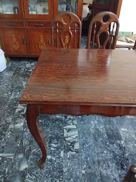 Wooden Dining Table with 6 chairs 0