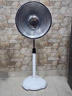 Adjustable stand electric heater