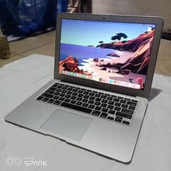 MacBook